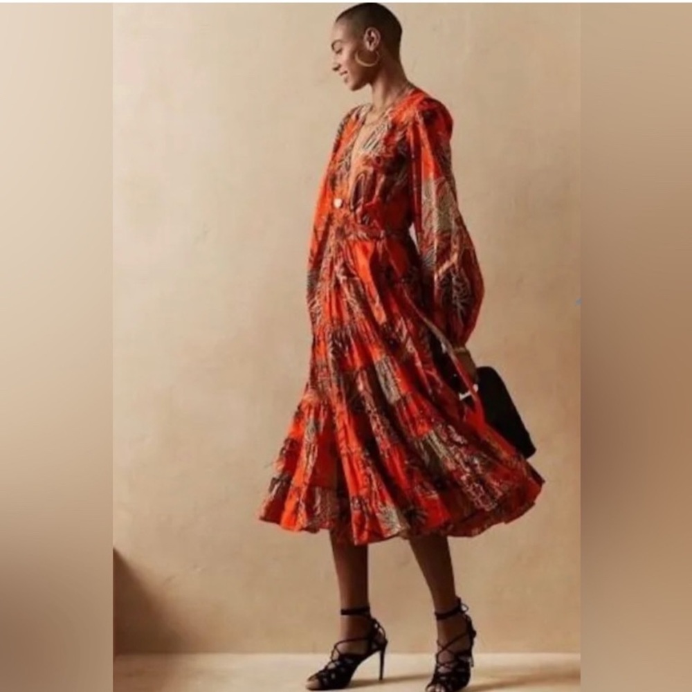 Brand new Banana Republic Elegant Orange Patterned wrap Dress